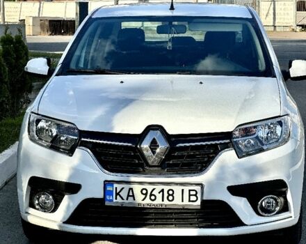 Білий Рено Логан, об'ємом двигуна 1 л та пробігом 142 тис. км за 4504 $, фото 1 на Automoto.ua
