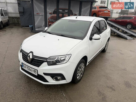 Білий Рено Логан, об'ємом двигуна 0.9 л та пробігом 41 тис. км за 9300 $, фото 1 на Automoto.ua