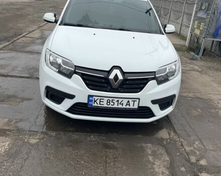 Белый Рено Логан, объемом двигателя 1 л и пробегом 120 тыс. км за 7500 $, фото 1 на Automoto.ua