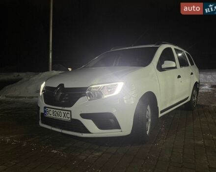 Белый Рено Логан, объемом двигателя 1.5 л и пробегом 250 тыс. км за 8500 $, фото 1 на Automoto.ua