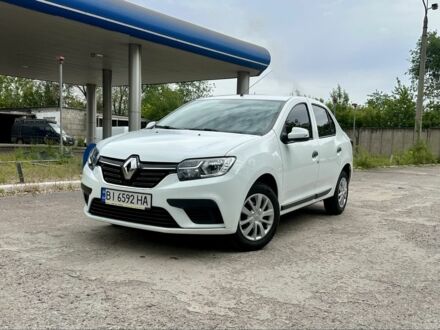 Рено Логан 2021 в Каменское - Днепродзержинск на Automoto.ua Белый Рено Логан, объемом двигателя 1.5 л и пробегом 42 тыс. км за 9500 $, фото 1 на Automoto.ua
