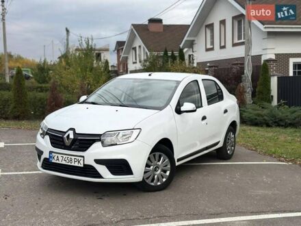 Рено Логан 2021 в Киеве на Automoto.ua Белый Рено Логан, объемом двигателя 0.9 л и пробегом 27 тыс. км за 9350 $, фото 1 на Automoto.ua