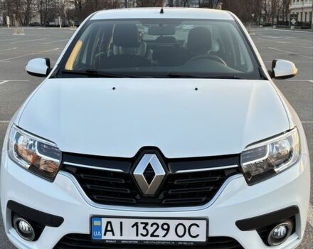 Белый Рено Логан, объемом двигателя 1.5 л и пробегом 64 тыс. км за 12500 $, фото 1 на Automoto.ua