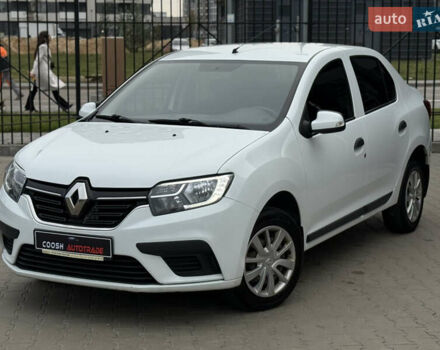 Рено Логан 2021 у Києві на Automoto.ua Білий Рено Логан, об'ємом двигуна 1.5 л та пробігом 257 тис. км за 7600 $, фото 1 на Automoto.ua