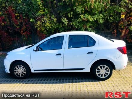 Рено Логан 2021 в Киеве на Automoto.ua Белый Рено Логан, объемом двигателя 0.9 л и пробегом 203 тыс. км за 7700 $, фото 1 на Automoto.ua