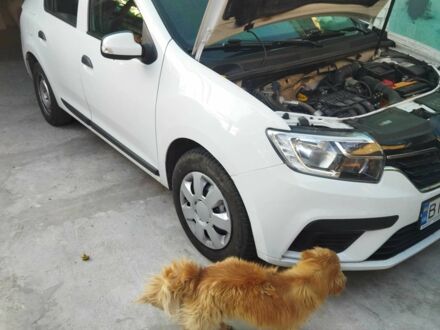 Білий Рено Логан, об'ємом двигуна 1 л та пробігом 200 тис. км за 6100 $, фото 1 на Automoto.ua