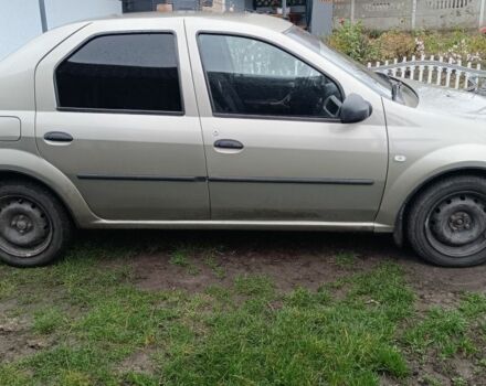 Бежевый Рено Логан, объемом двигателя 1.4 л и пробегом 180 тыс. км за 4600 $, фото 2 на Automoto.ua