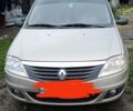 Бежевый Рено Логан, объемом двигателя 1.4 л и пробегом 180 тыс. км за 4600 $, фото 1 на Automoto.ua