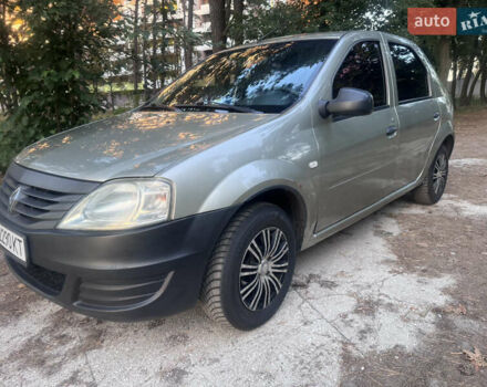 Бежевий Рено Логан, об'ємом двигуна 1.39 л та пробігом 277 тис. км за 3300 $, фото 14 на Automoto.ua