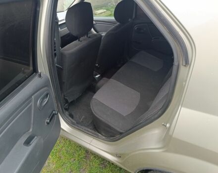 Бежевый Рено Логан, объемом двигателя 1.4 л и пробегом 180 тыс. км за 4600 $, фото 14 на Automoto.ua