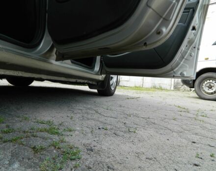 Бежевый Рено Логан, объемом двигателя 1.4 л и пробегом 168 тыс. км за 3900 $, фото 11 на Automoto.ua