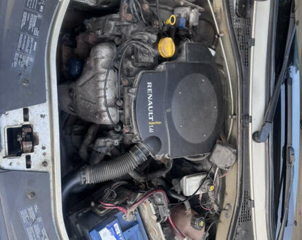 Бежевий Рено Логан, об'ємом двигуна 1.39 л та пробігом 277 тис. км за 3300 $, фото 13 на Automoto.ua