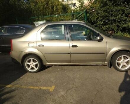 Бежевый Рено Логан, объемом двигателя 1.6 л и пробегом 370 тыс. км за 4500 $, фото 1 на Automoto.ua