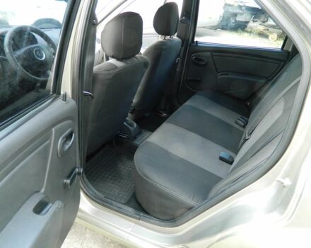 Бежевый Рено Логан, объемом двигателя 1.4 л и пробегом 168 тыс. км за 3900 $, фото 14 на Automoto.ua