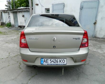 Бежевый Рено Логан, объемом двигателя 1.4 л и пробегом 168 тыс. км за 3900 $, фото 3 на Automoto.ua