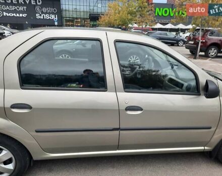 Бежевий Рено Логан, об'ємом двигуна 1.39 л та пробігом 171 тис. км за 3950 $, фото 1 на Automoto.ua