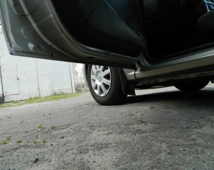 Бежевый Рено Логан, объемом двигателя 1.4 л и пробегом 168 тыс. км за 3900 $, фото 8 на Automoto.ua