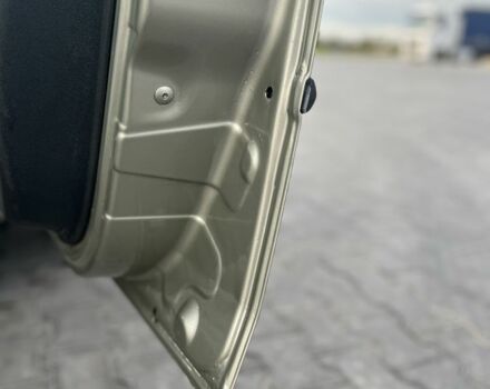 Бежевый Рено Логан, объемом двигателя 1.4 л и пробегом 240 тыс. км за 3250 $, фото 11 на Automoto.ua