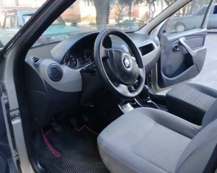 Бежевый Рено Логан, объемом двигателя 1.4 л и пробегом 241 тыс. км за 4600 $, фото 2 на Automoto.ua