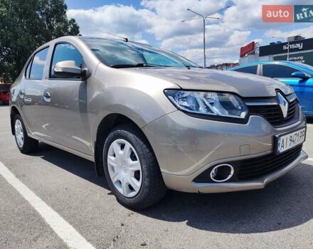 Бежевый Рено Логан, объемом двигателя 1.1 л и пробегом 25 тыс. км за 7700 $, фото 5 на Automoto.ua