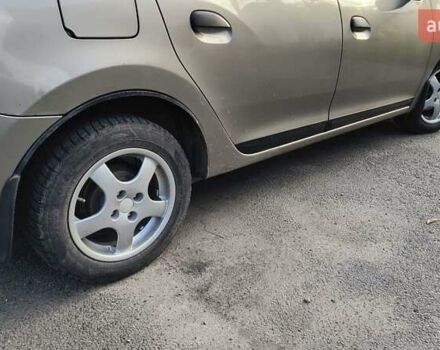 Бежевий Рено Логан, об'ємом двигуна 1.46 л та пробігом 220 тис. км за 5800 $, фото 16 на Automoto.ua
