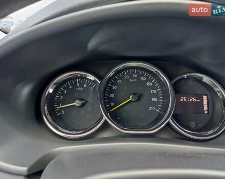 Бежевый Рено Логан, объемом двигателя 1.1 л и пробегом 25 тыс. км за 7700 $, фото 12 на Automoto.ua