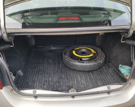 Бежевый Рено Логан, объемом двигателя 1.6 л и пробегом 137 тыс. км за 8500 $, фото 1 на Automoto.ua