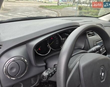 Бежевый Рено Логан, объемом двигателя 1.15 л и пробегом 27 тыс. км за 5600 $, фото 17 на Automoto.ua