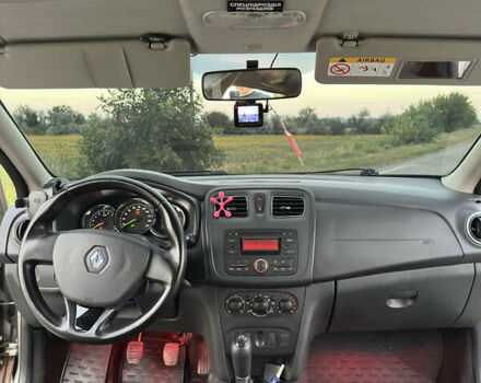 Бежевый Рено Логан, объемом двигателя 1.46 л и пробегом 177 тыс. км за 7000 $, фото 8 на Automoto.ua