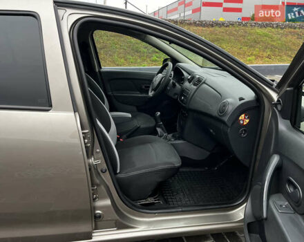Бежевый Рено Логан, объемом двигателя 1.46 л и пробегом 265 тыс. км за 5900 $, фото 7 на Automoto.ua