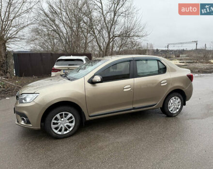 Бежевый Рено Логан, объемом двигателя 1.46 л и пробегом 169 тыс. км за 7700 $, фото 3 на Automoto.ua