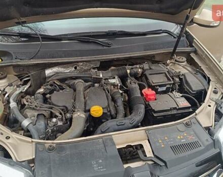 Бежевий Рено Логан, об'ємом двигуна 1.46 л та пробігом 72 тис. км за 12000 $, фото 8 на Automoto.ua