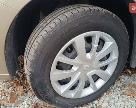 Бежевий Рено Логан, об'ємом двигуна 1.46 л та пробігом 72 тис. км за 12000 $, фото 7 на Automoto.ua