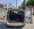 Бежевый Рено Логан, объемом двигателя 1.6 л и пробегом 254 тыс. км за 4700 $, фото 9 на Automoto.ua