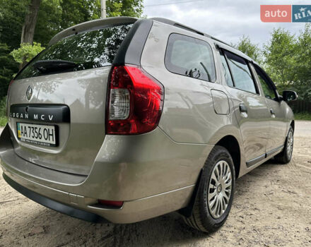 Бежевый Рено Логан, объемом двигателя 1.15 л и пробегом 140 тыс. км за 6500 $, фото 12 на Automoto.ua