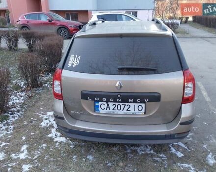 Бежевый Рено Логан, объемом двигателя 1.46 л и пробегом 125 тыс. км за 9000 $, фото 4 на Automoto.ua