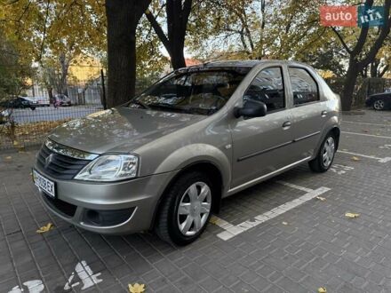 Рено Логан 2009 у Одесі на Automoto.ua Бежевий Рено Логан, об'ємом двигуна 1.6 л та пробігом 122 тис. км за 4000 $, фото 1 на Automoto.ua