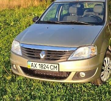 Рено Логан 2011 в Турке на Automoto.ua Бежевый Рено Логан, объемом двигателя 1.39 л и пробегом 106 тыс. км за 5000 $, фото 1 на Automoto.ua