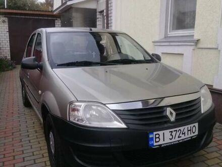 Бежевый Рено Логан, объемом двигателя 1.4 л и пробегом 350 тыс. км за 2900 $, фото 1 на Automoto.ua