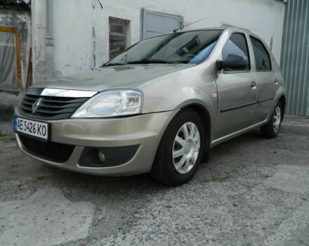 Бежевий Рено Логан, об'ємом двигуна 1.4 л та пробігом 168 тис. км за 3900 $, фото 1 на Automoto.ua