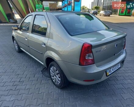 Бежевый Рено Логан, объемом двигателя 1.6 л и пробегом 143 тыс. км за 4500 $, фото 1 на Automoto.ua