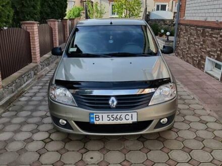Рено Логан 2011 в Полтаве на Automoto.ua Бежевый Рено Логан, объемом двигателя 1.4 л и пробегом 93 тыс. км за 5600 $, фото 1 на Automoto.ua