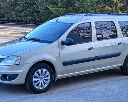 Бежевый Рено Логан, объемом двигателя 1.6 л и пробегом 125 тыс. км за 5800 $, фото 1 на Automoto.ua