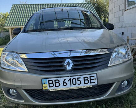 Бежевий Рено Логан, об'ємом двигуна 1.5 л та пробігом 132 тис. км за 7000 $, фото 1 на Automoto.ua