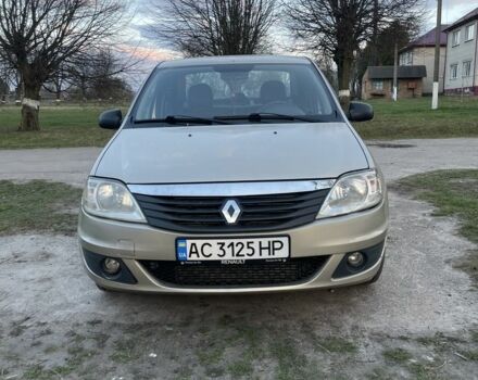 Бежевий Рено Логан, об'ємом двигуна 1.5 л та пробігом 330 тис. км за 3200 $, фото 1 на Automoto.ua