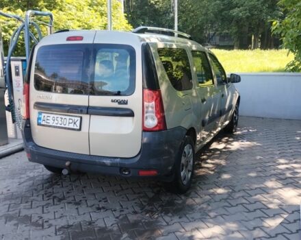 Бежевый Рено Логан, объемом двигателя 1.6 л и пробегом 1 тыс. км за 4300 $, фото 1 на Automoto.ua