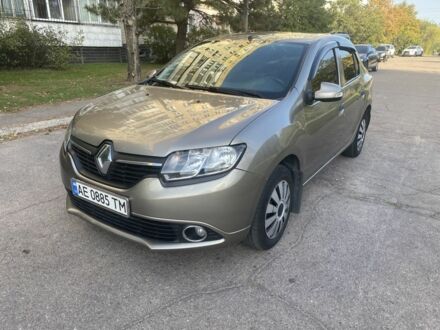 Бежевый Рено Логан, объемом двигателя 1.6 л и пробегом 147 тыс. км за 6800 $, фото 1 на Automoto.ua