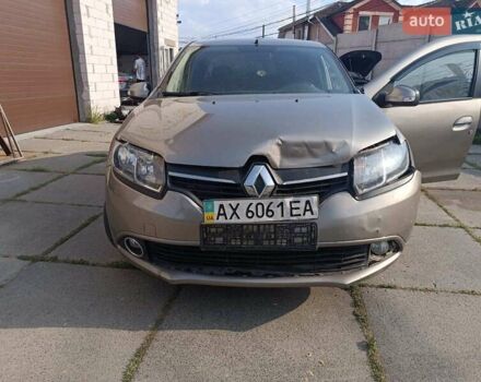 Бежевий Рено Логан, об'ємом двигуна 1.6 л та пробігом 296 тис. км за 2200 $, фото 1 на Automoto.ua