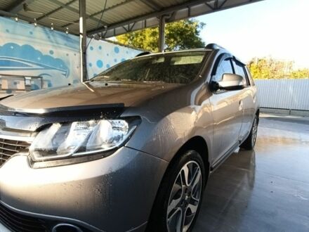 Бежевый Рено Логан, объемом двигателя 0 л и пробегом 99 тыс. км за 9400 $, фото 1 на Automoto.ua