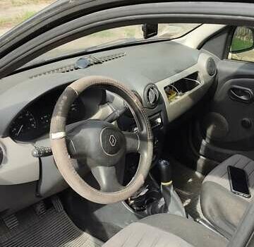 Черный Рено Логан, объемом двигателя 1.4 л и пробегом 154 тыс. км за 4600 $, фото 7 на Automoto.ua